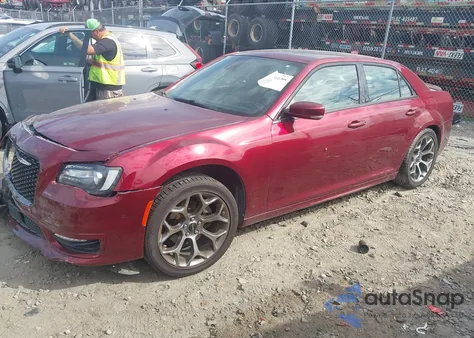 2018 Chrysler 300 300S из США, поврежденный, VIN 2C3CCABG0JH142824